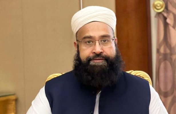 اسلام آباد میں دینی مدارس کے بینک اکاؤنٹس کھولنے کا عمل شروع ہوگیا۔ طاہر اشرفی نے وزیراعظم شہباز شریف اور فیلڈ مارشل عاصم منیر کی کوششوں کو سراہا۔